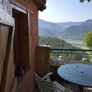  Hébergement de vacances Maisonnette Avec Terrasse Et Vue Imprenable France