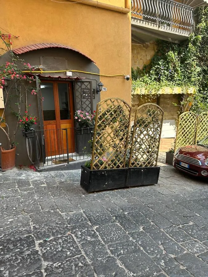 Petite Suite Napoli